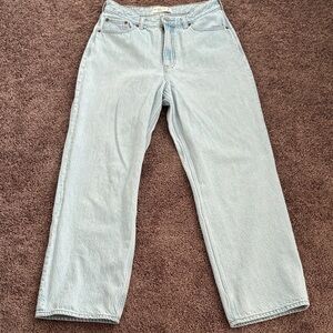 Abercrombie & Fitch Curve Love The Loose High Rise Jeans